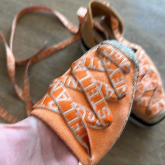 Stella McCartney shoes - Picture 3 of 5